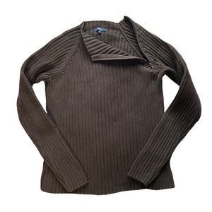 SOLD ON DEPOP vintage brown sweater